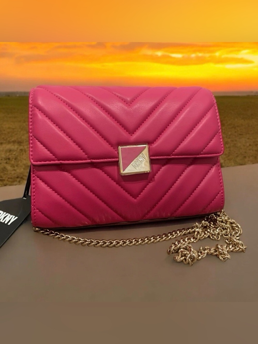 DKNY Devon Clutch Quilt Pink Gold Toned Chain Crossbody Bag - Picture 6 of 10